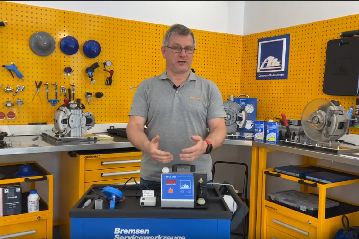 Urządzenia do pomiaru temperatury wrzenia płynu hamulcowego