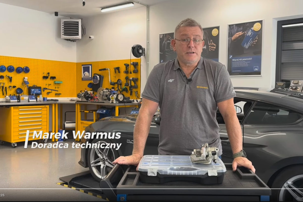 Montaż tulei z wkładką teflonową w zaciskach ATE